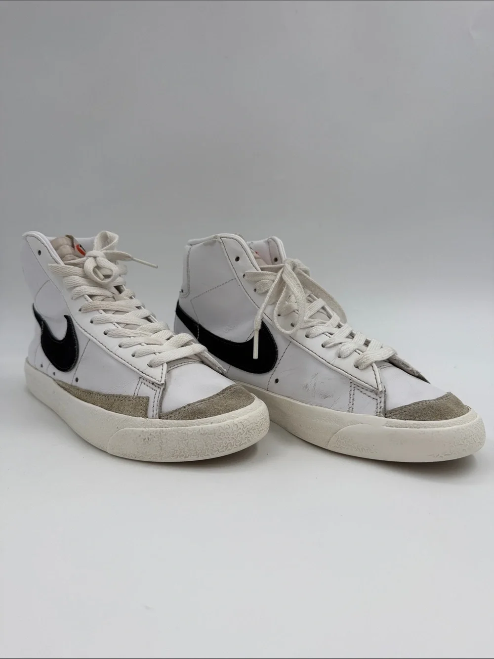 Nike Blazer Mid 77 Vintage White Black CZ1055-100 Women's Size 7.5